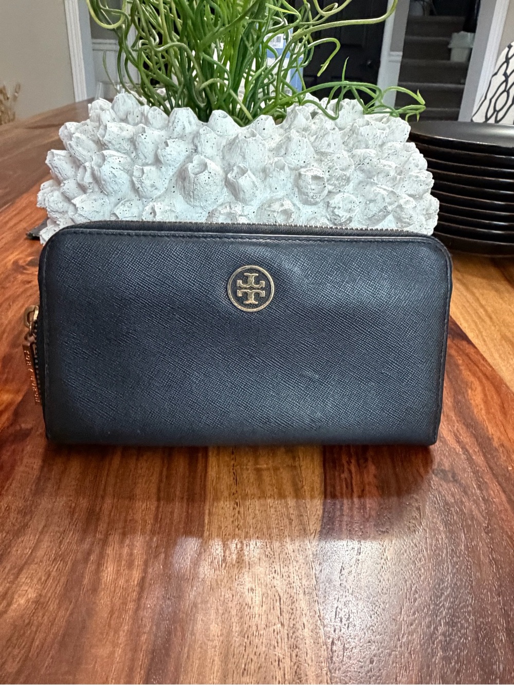 Tory Burch Black Saffiano Zip Wallet with Gold Logo